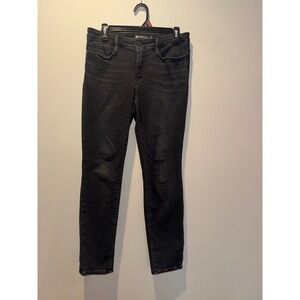 AthletaBlack Wash Stretch Slim leg Sz. 6